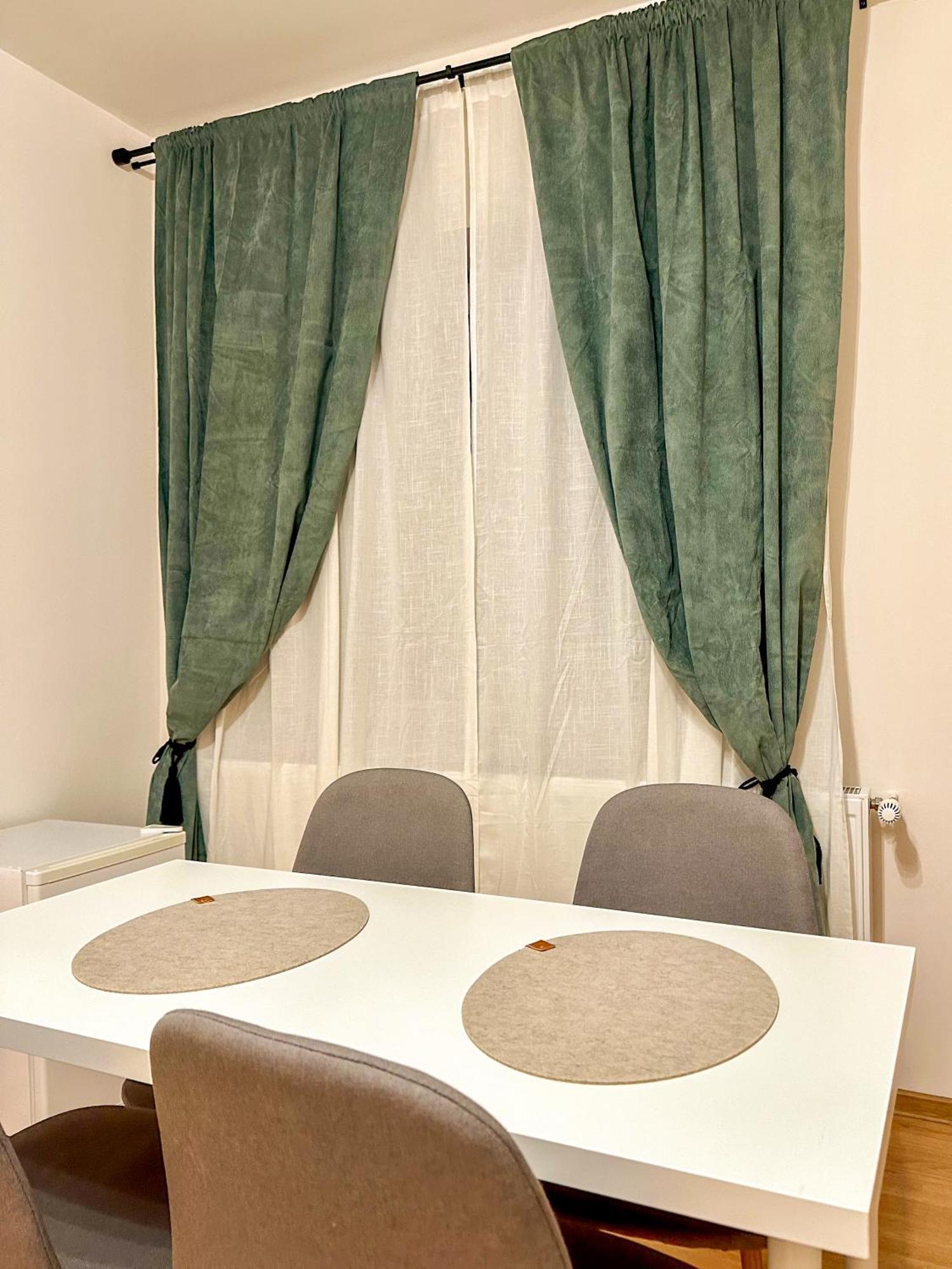 Serenity House Apartments Sibiu Kamer foto